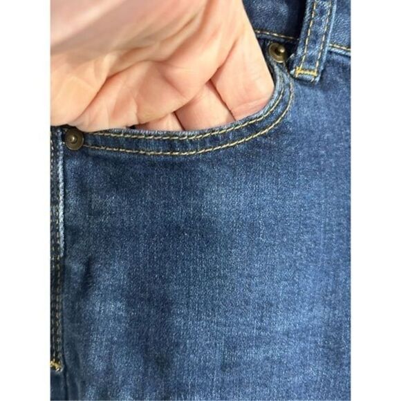 So size 3 Skinny dark blue jeans embroidered back pockets - Picture 8 of 8